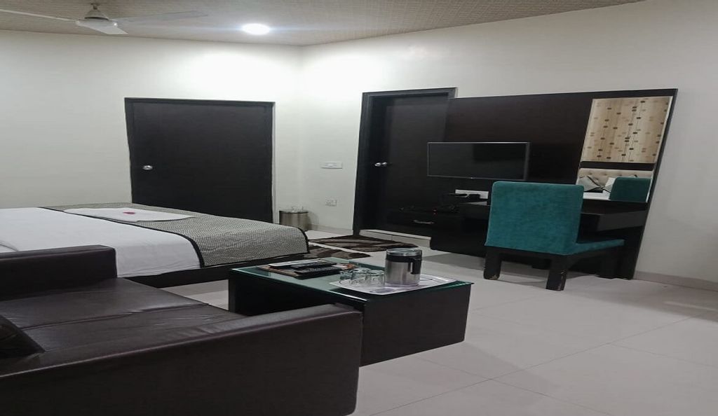 Executive Room | Hotel Mandakini Lush